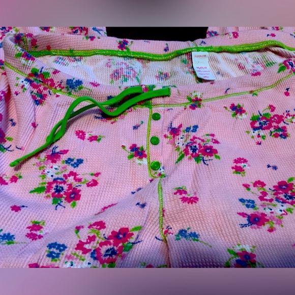 Y2K Victoria’s Secret Thermal Pink Floral Vintage Waffle  Pajama Set 2 PJS S - Picture 6 of 10
